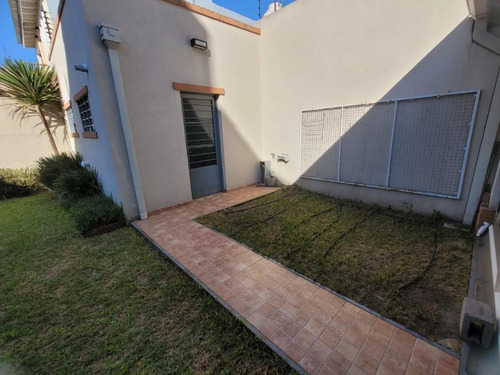 Casa En Caseros