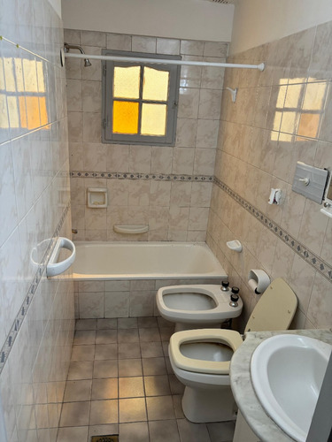Excelente Departamento Dos Ambientes Con Terraza Propia!