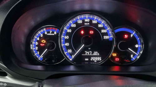 Imagen 12 de 15 de Toyota Yaris 2020 4p Sedan S Mt