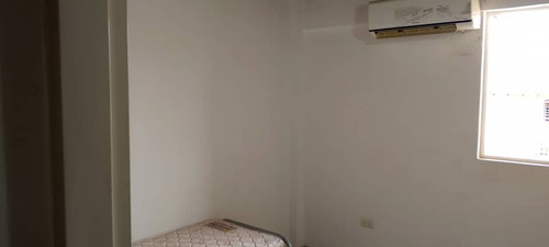 Townhouse En Residencias Le Fonti, Urb Manantial, Naguanagua