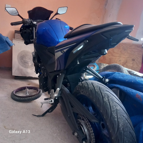 Yamaha R25