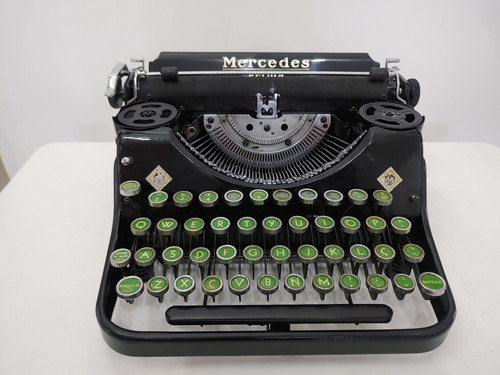 Maquina De Escrever Mercedes Prime Ano 1930 - Linda