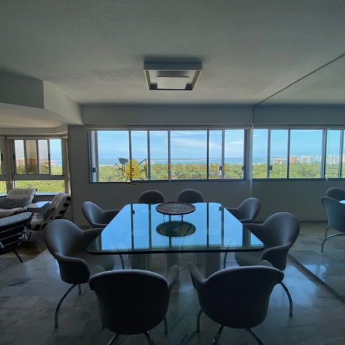 Apto De 3 Dor Muy Bien Ubicado En Roosevelt - Consulte !!!!!!- Ref: 2458