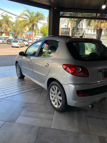 Peugeot 207 2011 1.6 Xt