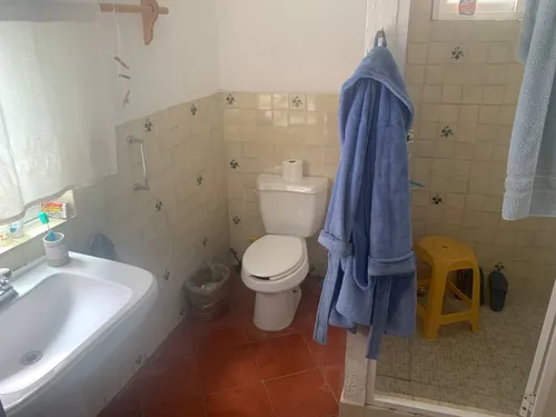 Casa Sola En Tlaltenango, Cuernavaca, Morelos.