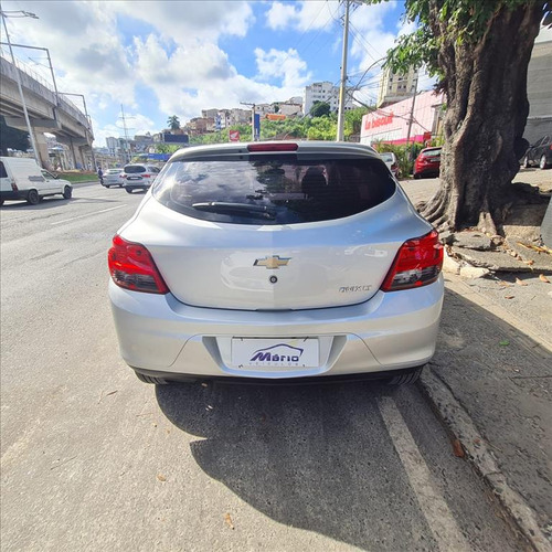 Chevrolet Onix 1.4 MPFI LT 8V FLEX 4P AUTOMÁTICO