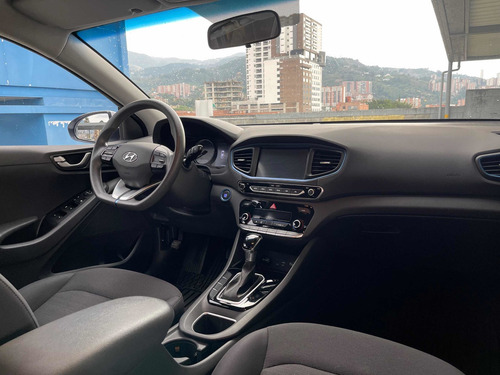 Imagen 5 de 12 de Hyundai Ioniq 2019 1.6 Limited