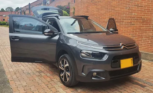 Citroën C4 Cactus 1.6 Shine Turbo Aut