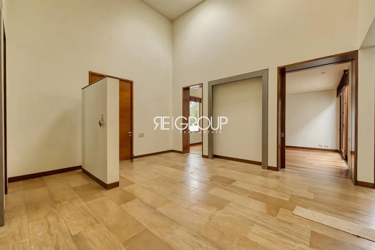 Imagen 3 de 30 de Casa En Venta De 4 Dorm. En Lo Barnechea, Cond. Parque Golf
