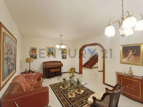 Casa Ub. Los Picachos Los Teques