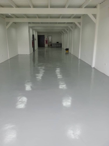 Imagen 8 de 10 de En Venta Edificio Industrial Con La Mejor Ubicacion Del Oeste Catia Mn04141187711