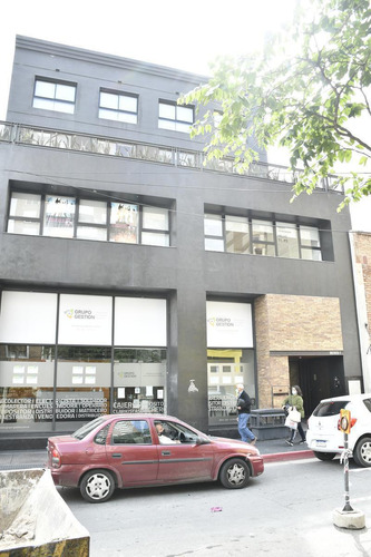 Edificio Oficinas - Dean Funes Al 900, Zona Centro