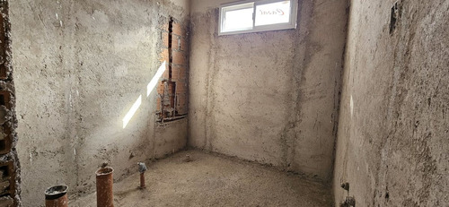 Casa 3 Dorm Venta Estacion Alvarado A Terminar