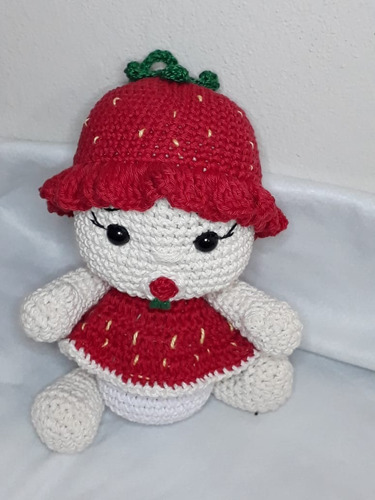 Imagem 1 de 3 de Amigurumi Coleção Bebê Frutinha - Moranguinho