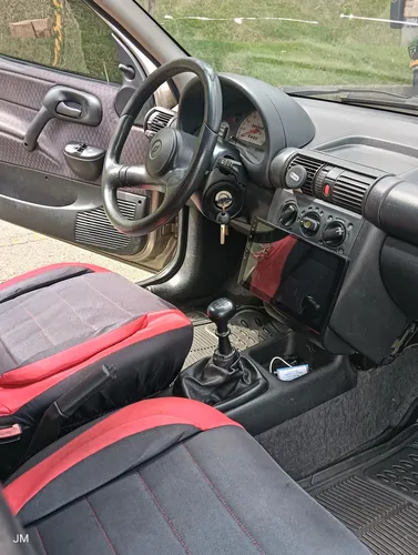 Chevrolet Corsa 1.4 L