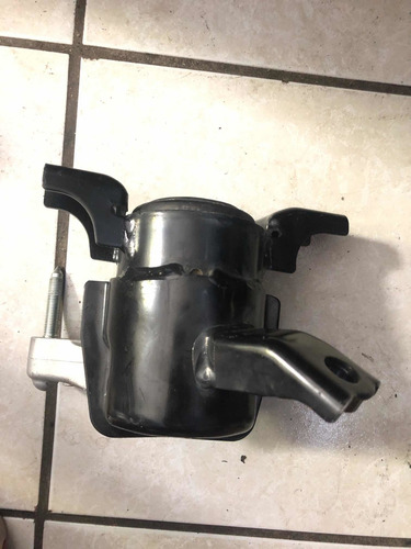 Soporte Motor Derecho Toyota Rav 4 13-18 A420239961 Ml413 (Usado)