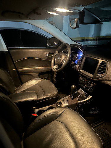 Jeep Compass 2.0 Longitude Flex Aut. 5p