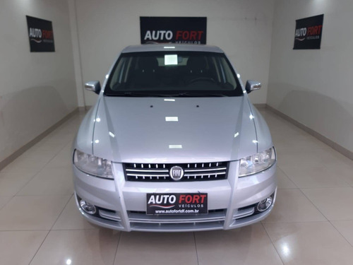 Imagem 2 de 10 de Fiat Stilo 1.8 Mpi 8v Flex 4p Manual