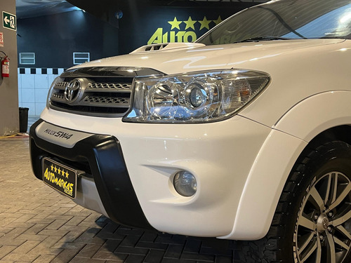 Toyota SW4 SRV D4-D 4x4 3.0 TDI Dies. Aut