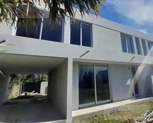 Casa En Venta En City Bell