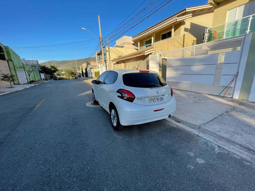 Imagem 6 de 14 de Peugeot 208 2019 1.6 16v Active Pack Flex Aut. 5p