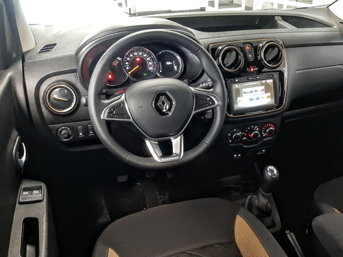 Imagen 12 de 25 de Renault Kangoo Stepway Nafta O Diesel 2023 Stock Propio (e)