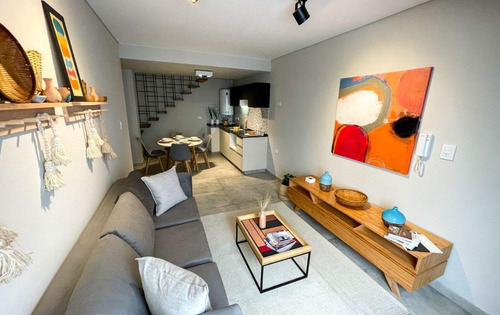 Imagen 2 de 14 de Venta Departamento Dúplex 1 Dormitorio Con Terraza - Pichincha