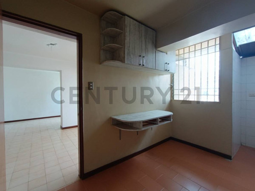 Apartamento En La Candelaria Puente Anauco A Puente República Piso 15