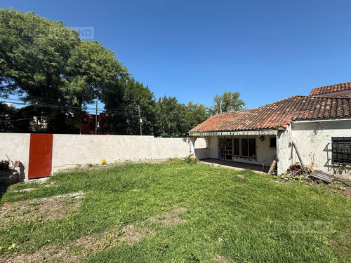 Terreno En Venta - Mart.-vias/libert.