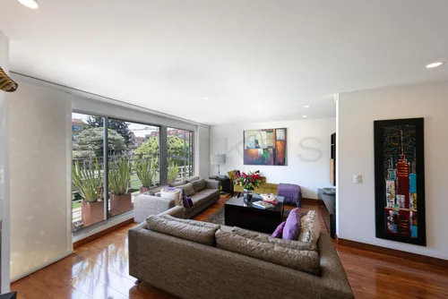 Apartamento En Venta En Chiconavarra. Cod V2822