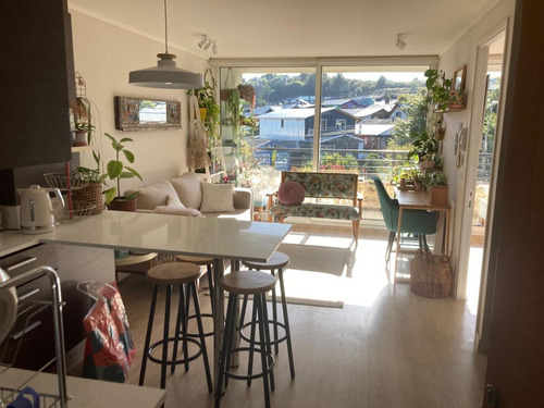Puerto Varas, Lago Llanquihue, Philippi