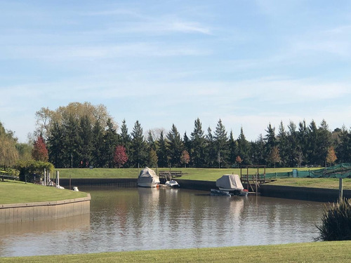 Imagen 7 de 10 de Albanueva | Lote En Venta Al Río | Único