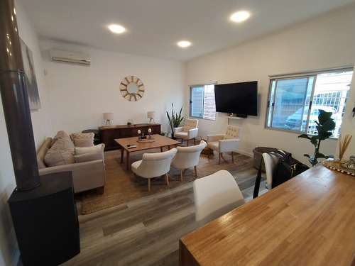 Imagen 7 de 22 de Preciosa Casa, Como A Estrenar, En Excelente Ubicación.