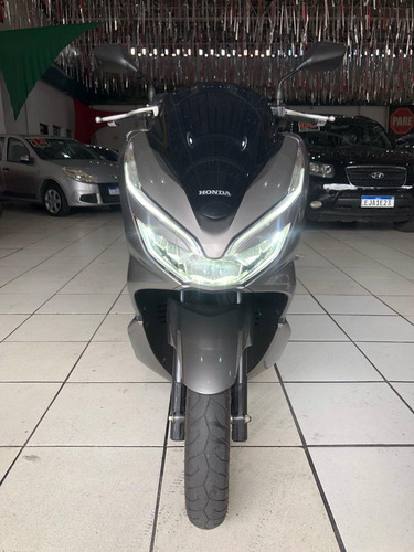 Imagem 3 de 8 de Honda Pcx 150 Gasolina Cvt