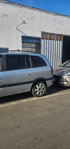 Chevrolet Zafira 2.0 Gl