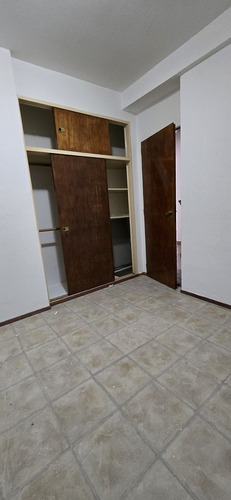 Departamento En Alquiler En Monte Grande, Esteban Echeverría, G.b.a. Zona Sur
