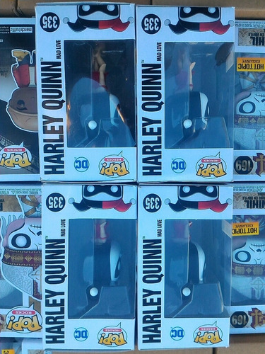 Funko Pop! Harley Quinn #335 (hot Topic)