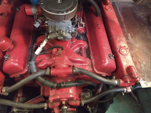 Crucero Río 3 - Ford V8 + Volvo 280 - Restaurado/impecable