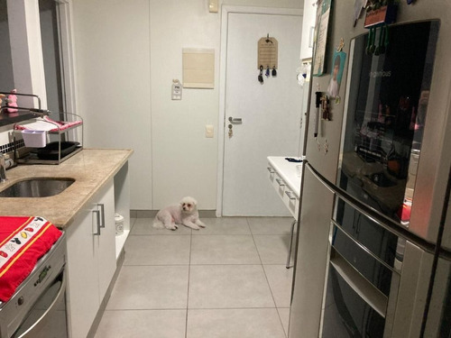 Imagem 6 de 30 de Lindo Apartamento Em Santo Amaro!!! Com 88m2, 2 Dormitórios Sendo 1 Suíte, Sala Ampliada, Banheiro Reformado, Sacada E 2 Vagas De Garagem. Condomínio - Ap16845