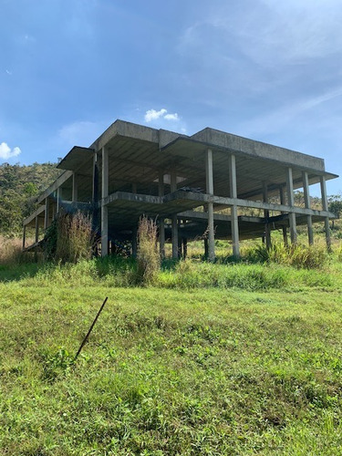 Imagen 5 de 5 de Parcela Hato Royal Con Estructura En Construcción