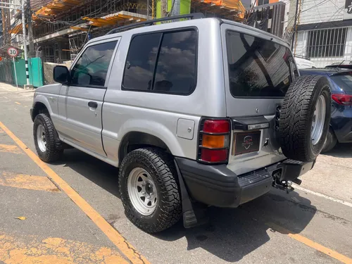 Montero Hardtop 2.4 Coupe