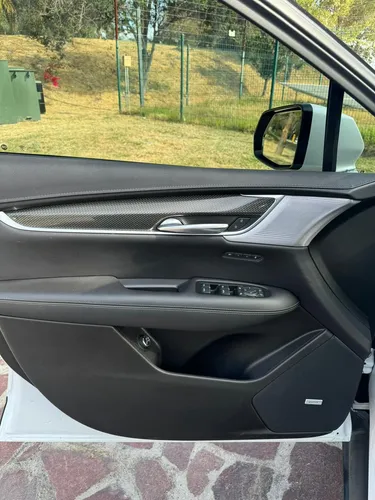 Cadillac XT5 3.7 Premium At