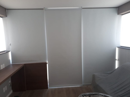 Imagem 3 de 7 de Persiana Rolô Blackout/pronta P/ Instalar+garantia 3 Anos