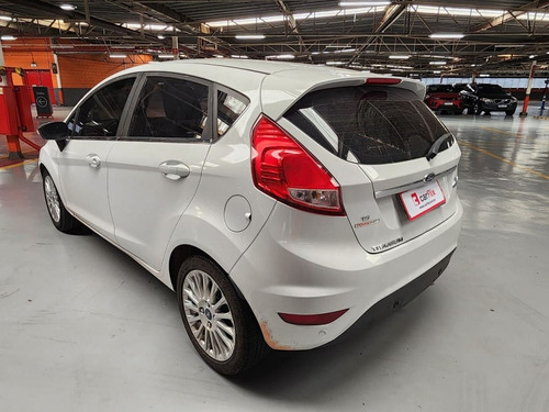 Ford Fiesta 1.6 TITANIUM HATCH 16V FLEX 4P POWERSHIFT
