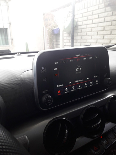 Imagen 6 de 16 de Fiat Cronos 2018 1.3 Gse Drive Pack Conectividad