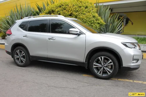 Nissan X-Trail 2.5 ADVANCE TP 4X2
