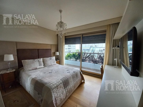 Imagen 15 de 21 de Piso 4 Ambientes Con Dependencia En La Isla De Olivos