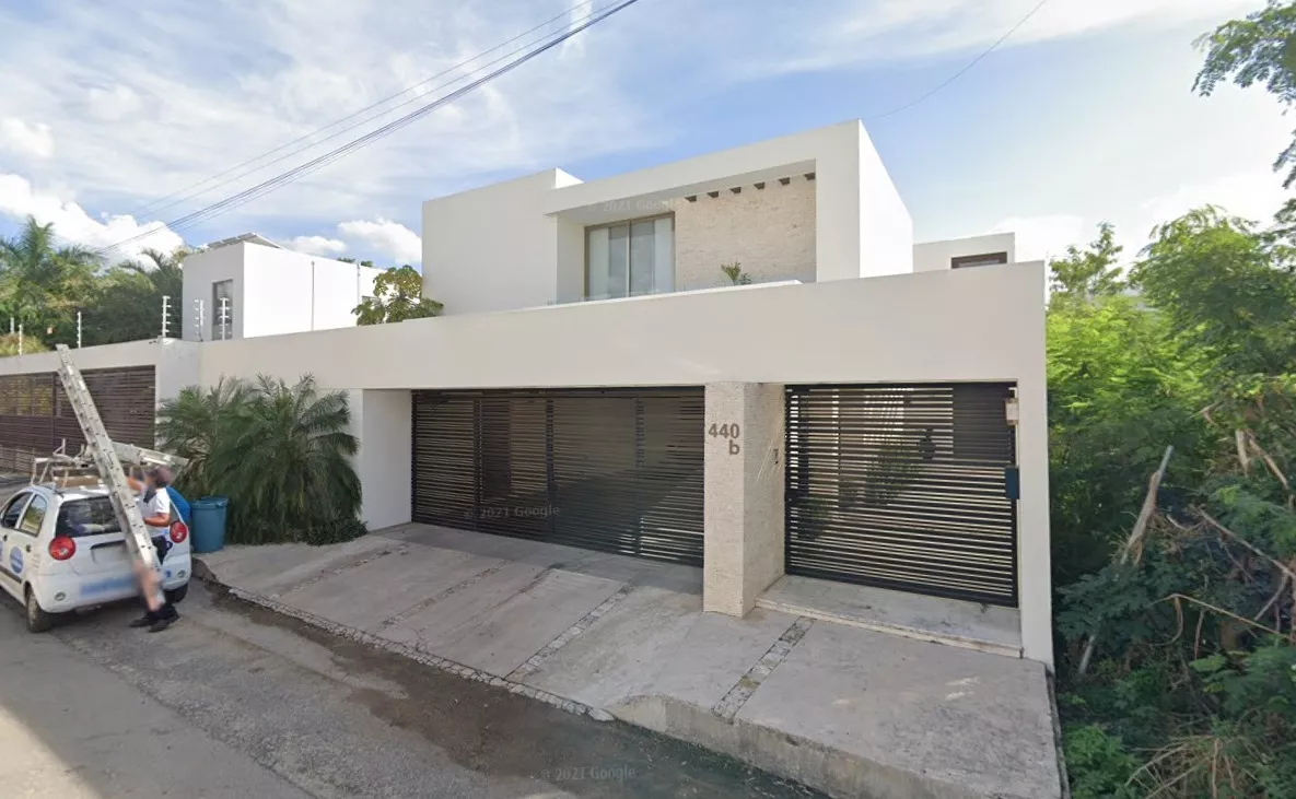 Casa En Venta Calle 21 440 E, Montebello, C.p. 97113, Mérida, Yucatán.