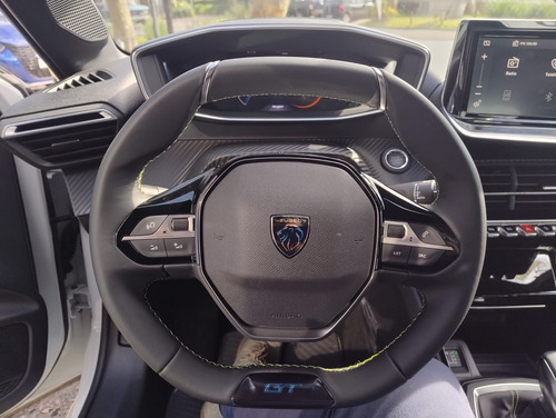 Peugeot 208 1.0T Gt