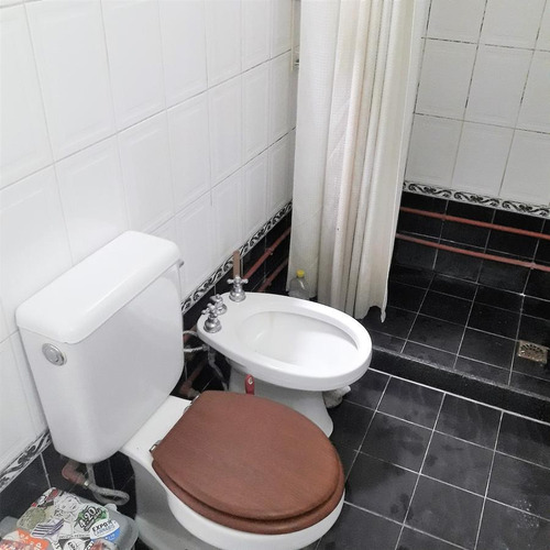 Casa De Altos, 123 M2, Azotea Transitable Con Parrillero